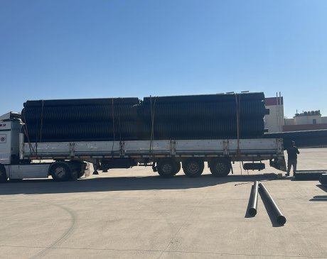 PLASTIC PIPE AND JOINTS